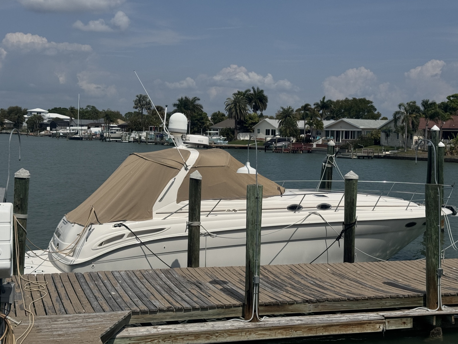 1999 Sea Ray — photo 1
