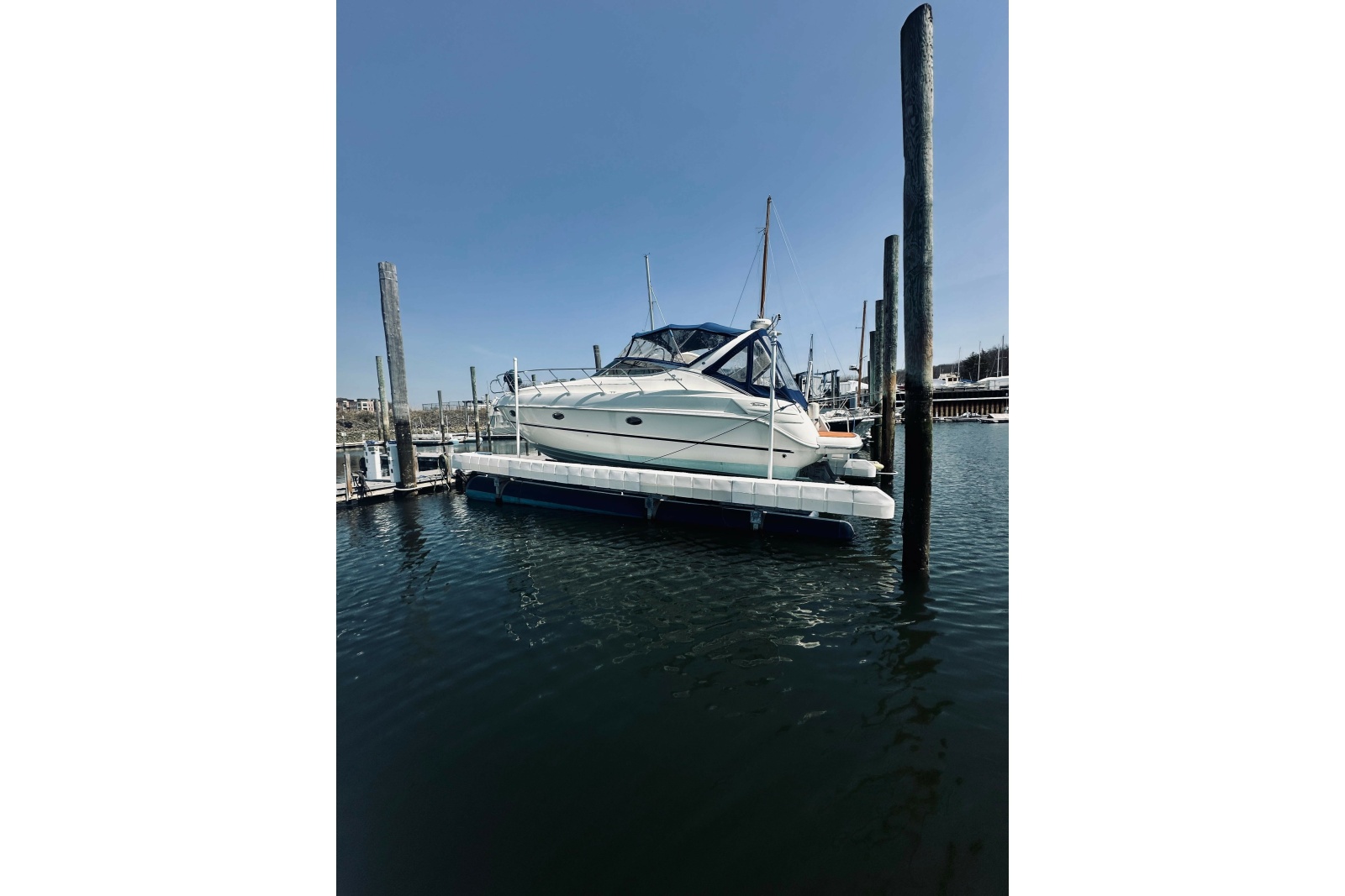 1999 Cranchi Zaffiro 34 — photo 1