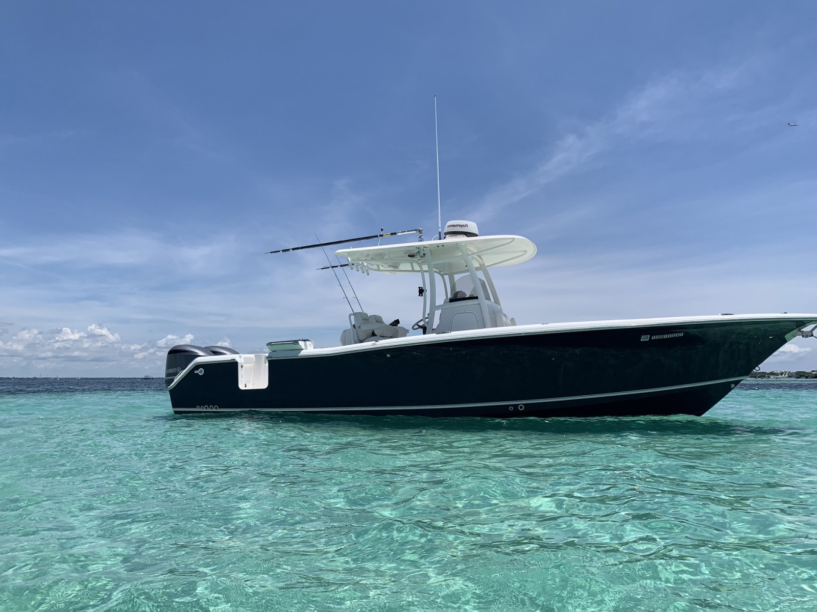 2015 Sea Hunt GameFish 30 — photo 1
