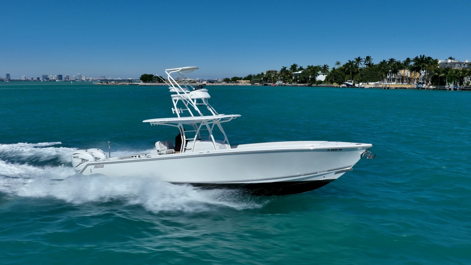 2019 Jupiter 38 HFS — photo 1