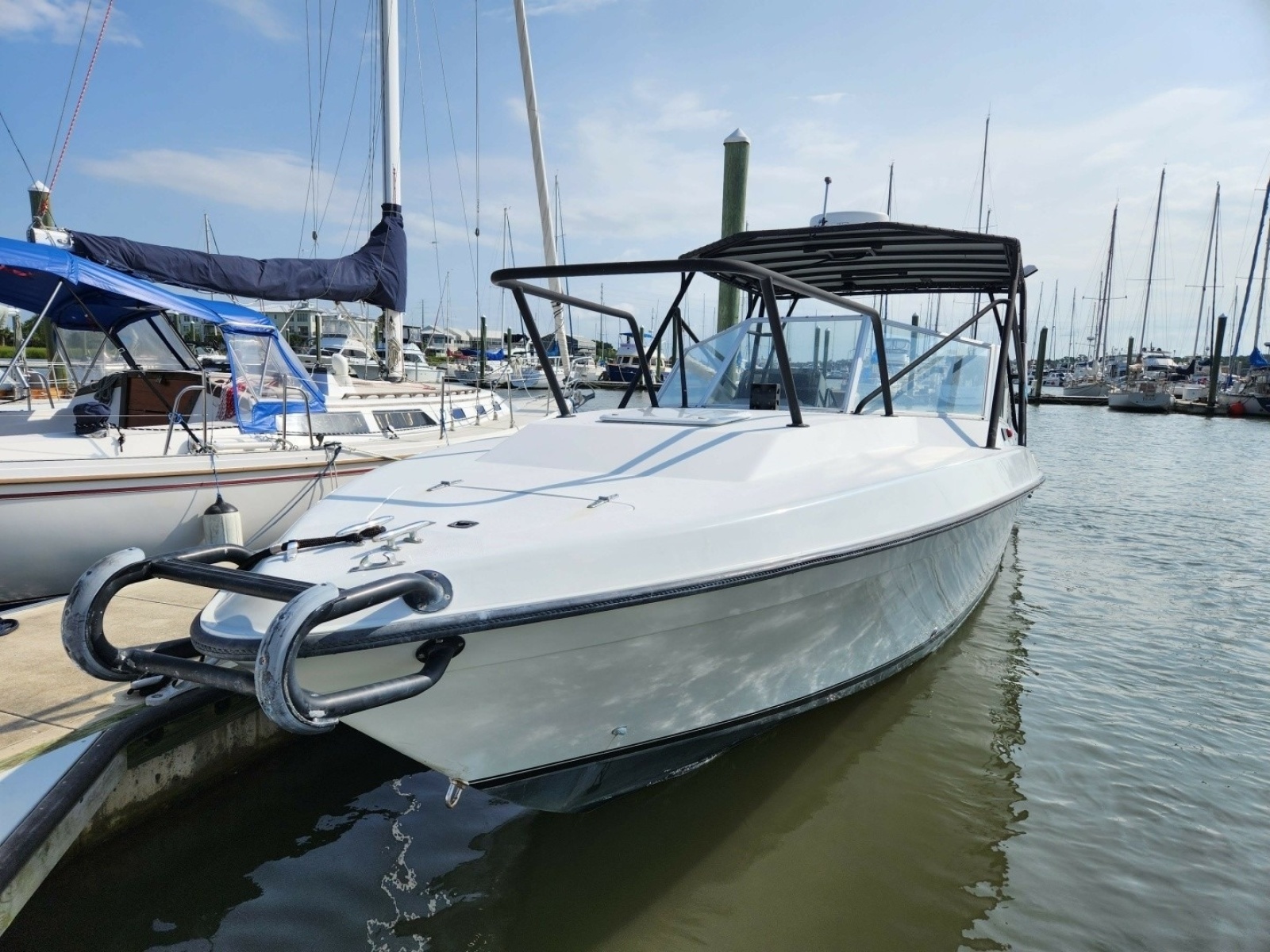 2001 Contender 35 Side Console — photo 1