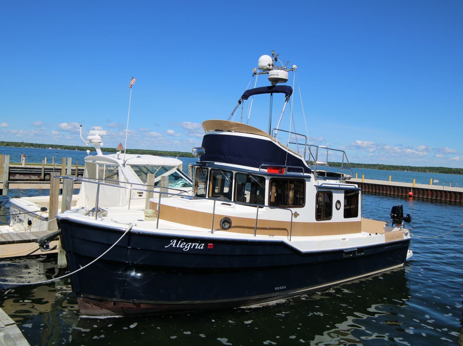 2013 Ranger Tugs R-31CB — photo 1