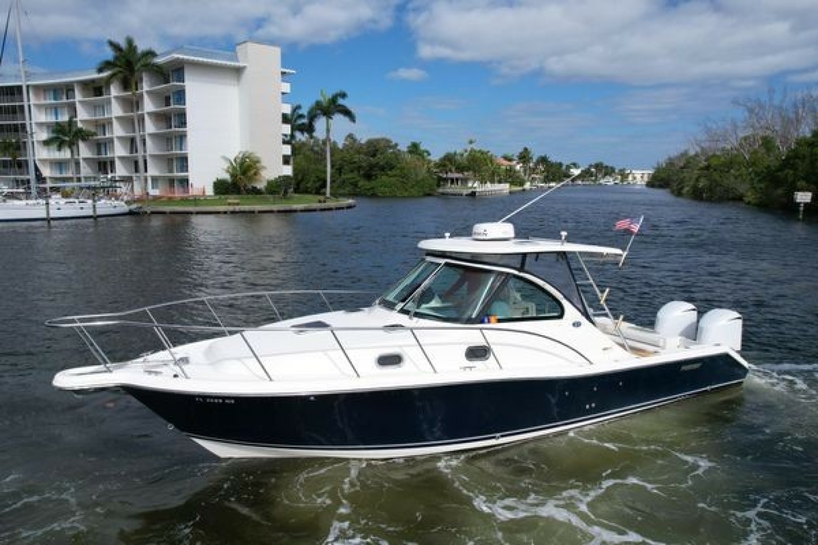 2008 Pursuit OS 335 Offshore — photo 1