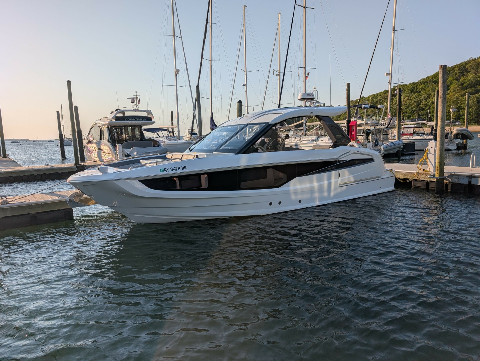 2022 Galeon — photo 1