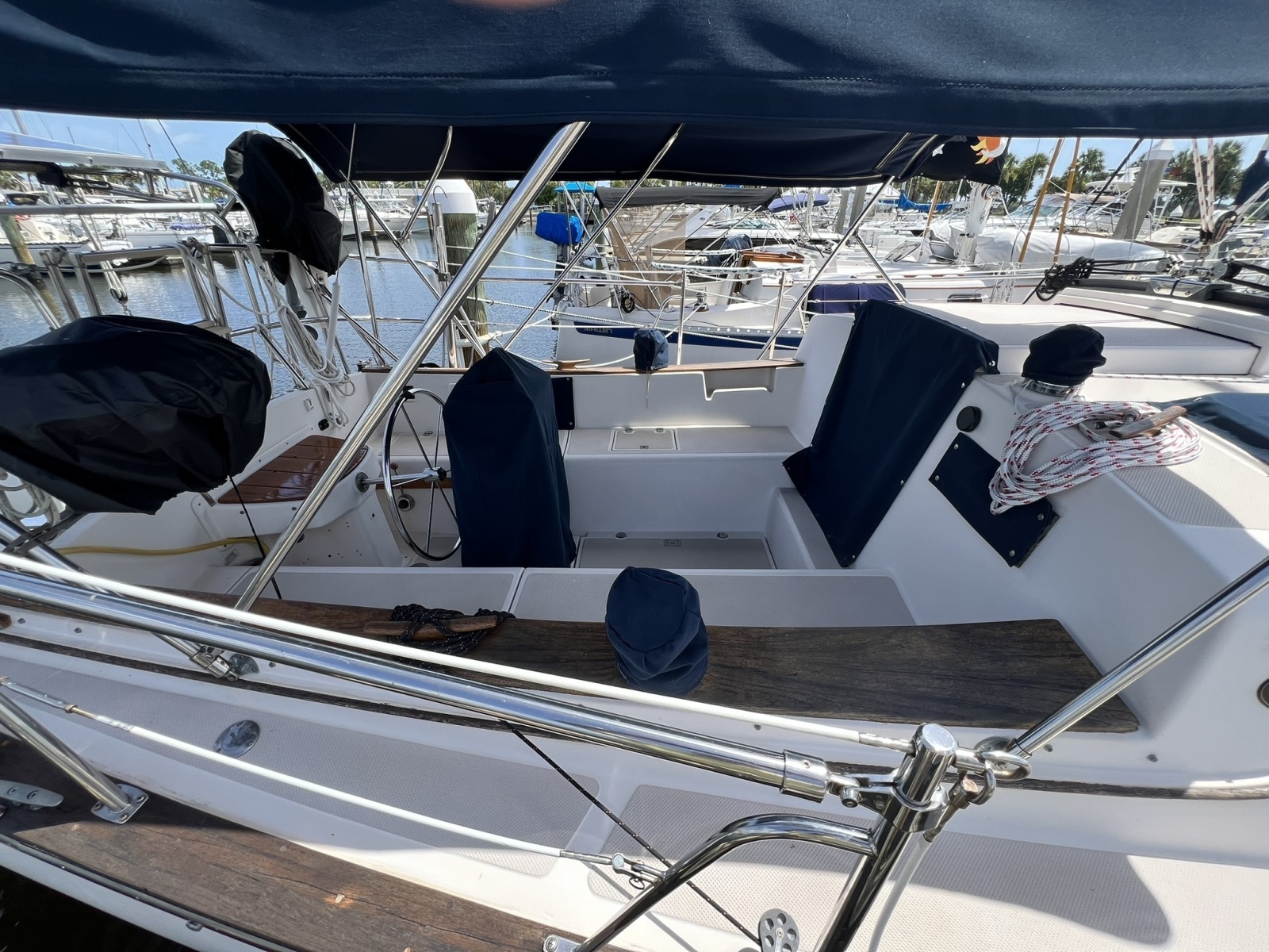 Photo 8