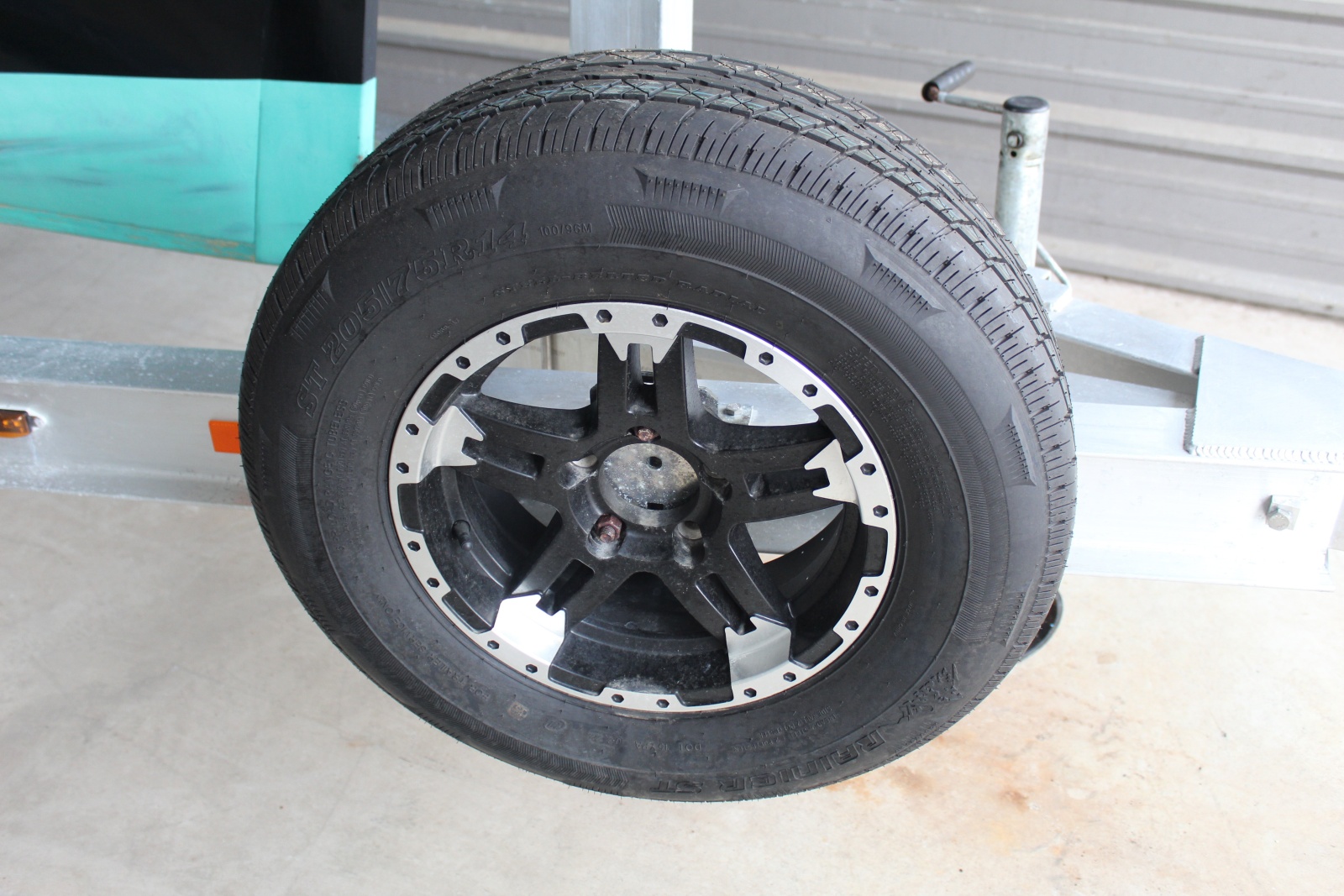 Photo 12