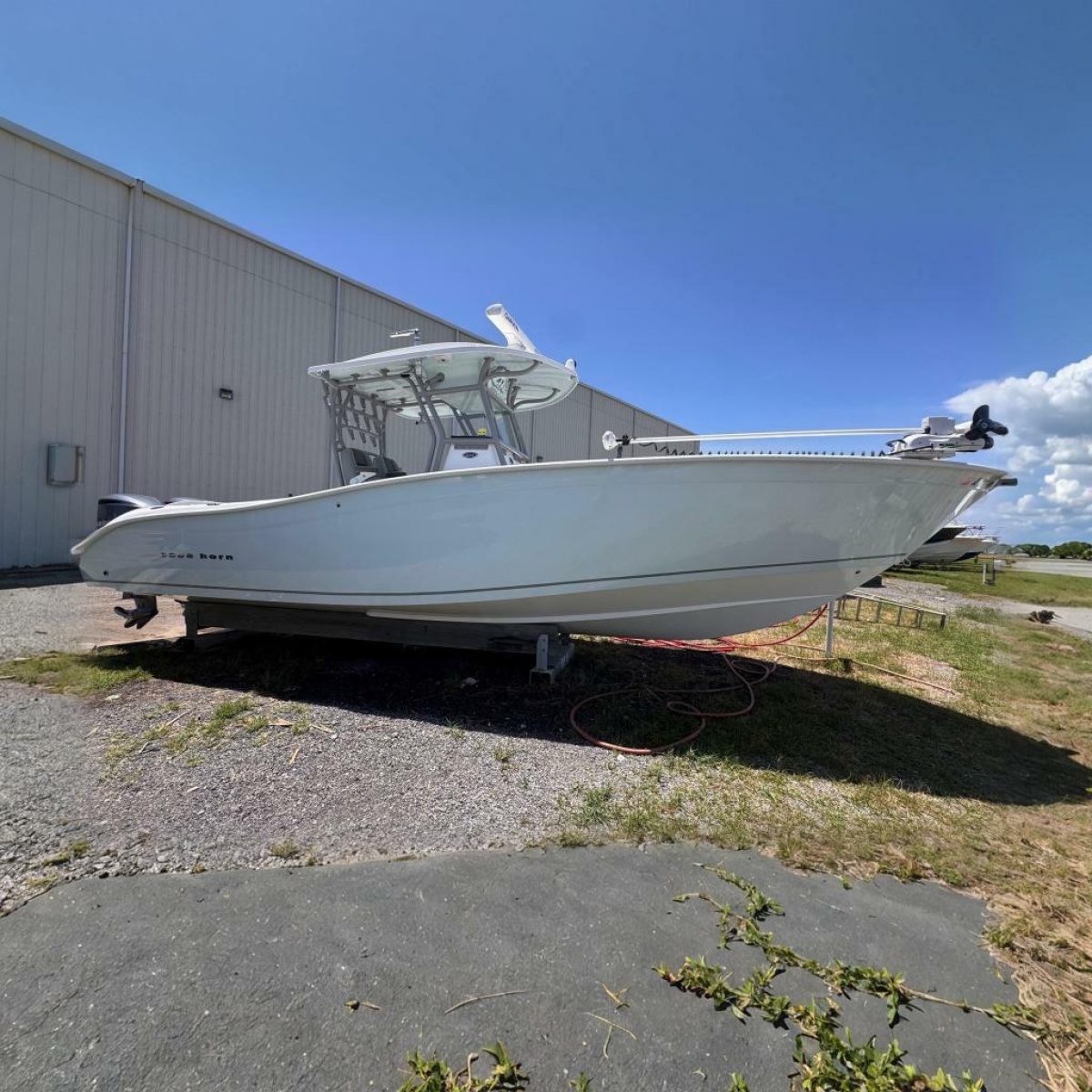 2020 Cape Horn 32XS — photo 1