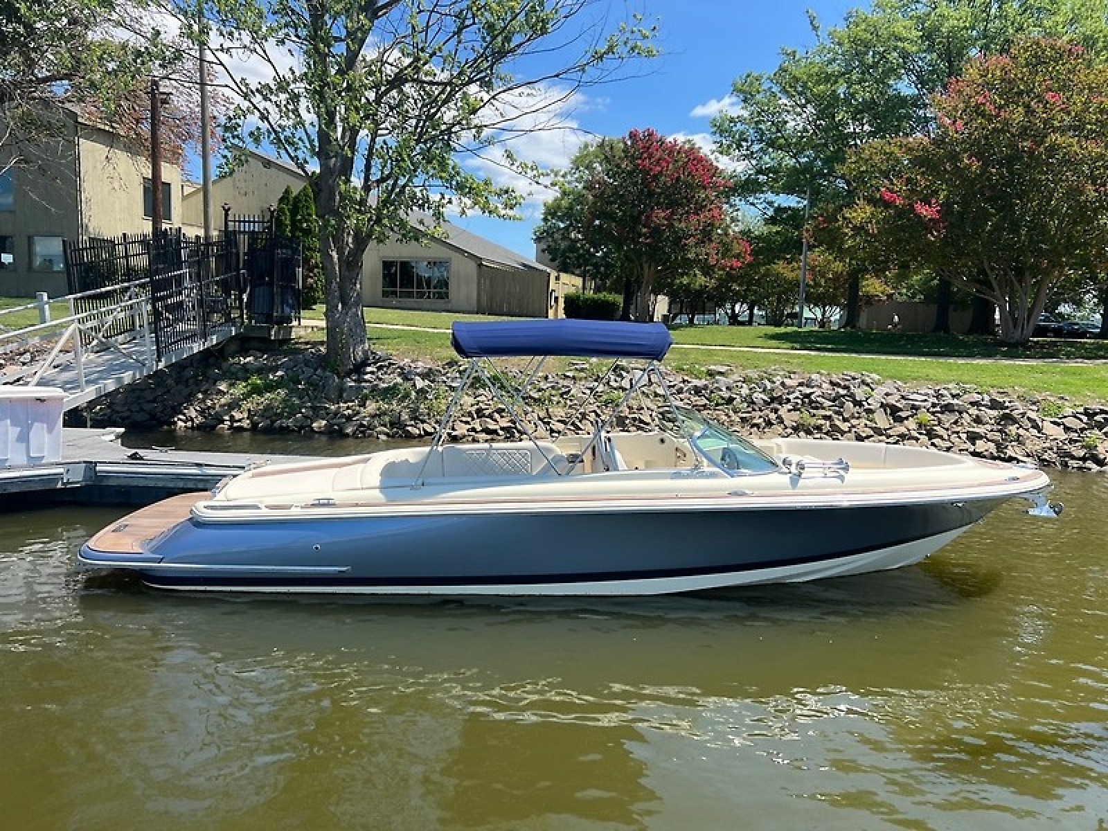 2024 Chris-Craft 27 Launch — photo 1