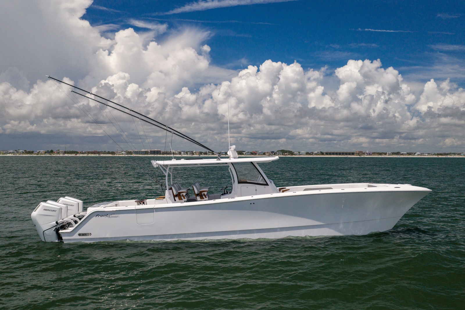 2026 Front Runner Catamaran — photo 1
