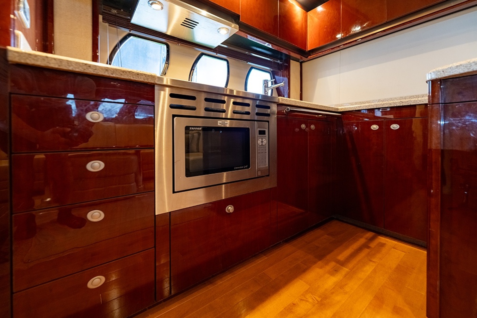 Photo 29