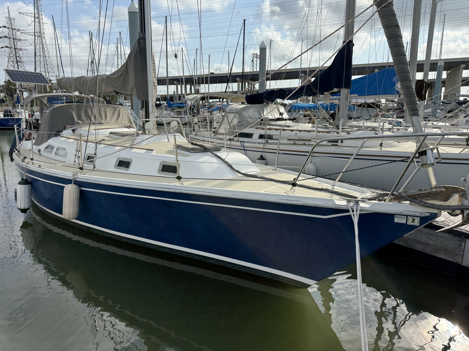 1983 Ericson 381 — photo 1