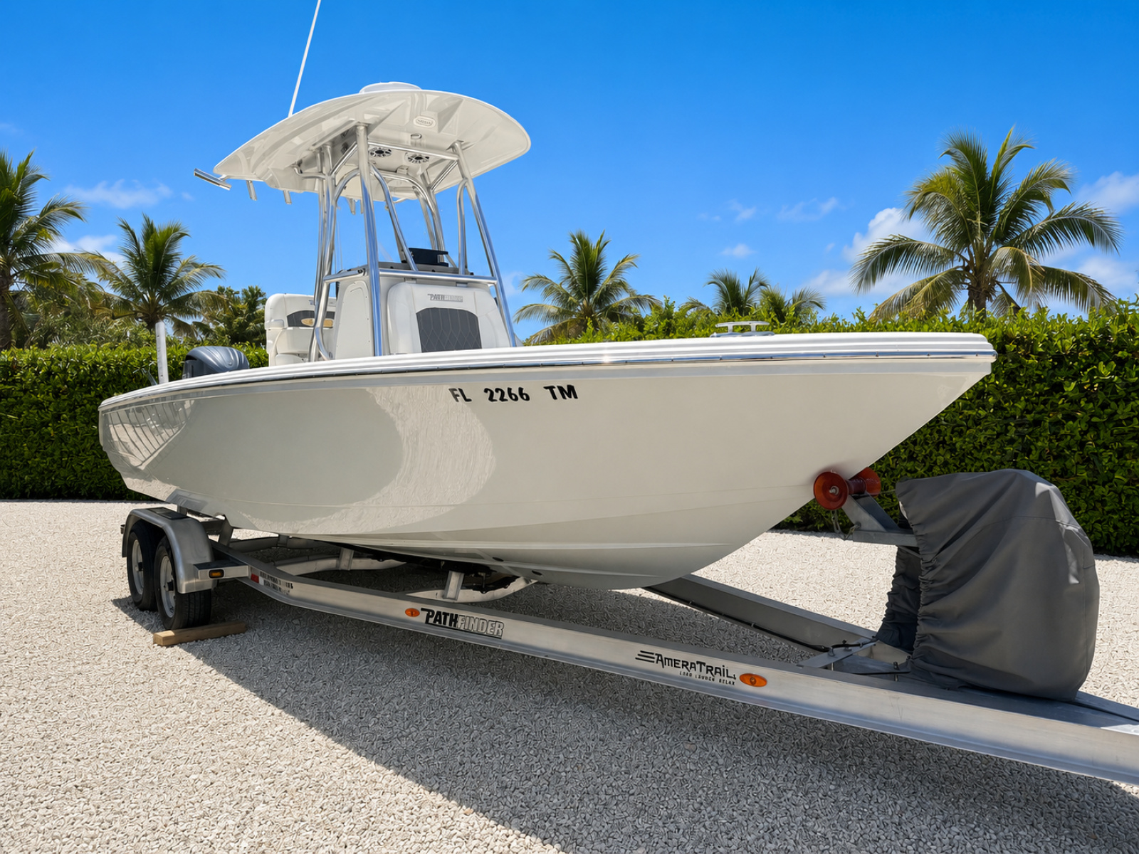 2023 Pathfinder 2400 Open — photo 1