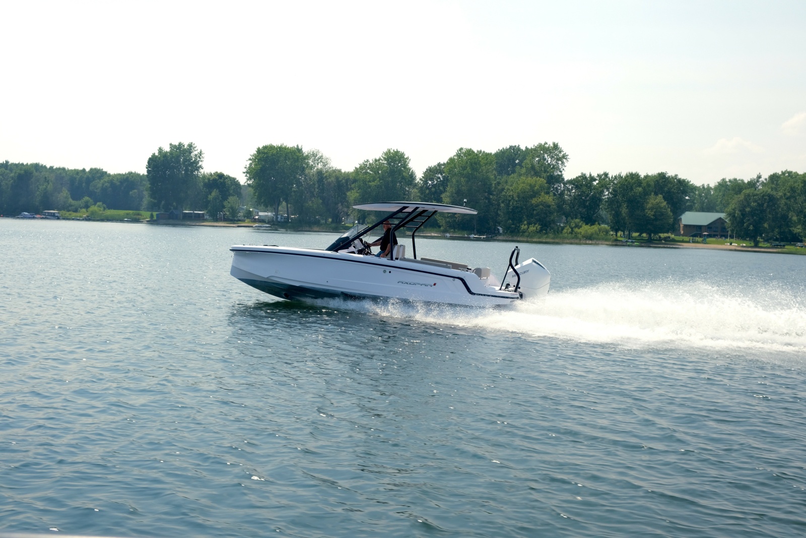 2024 Axopar 22 T-Top — photo 1