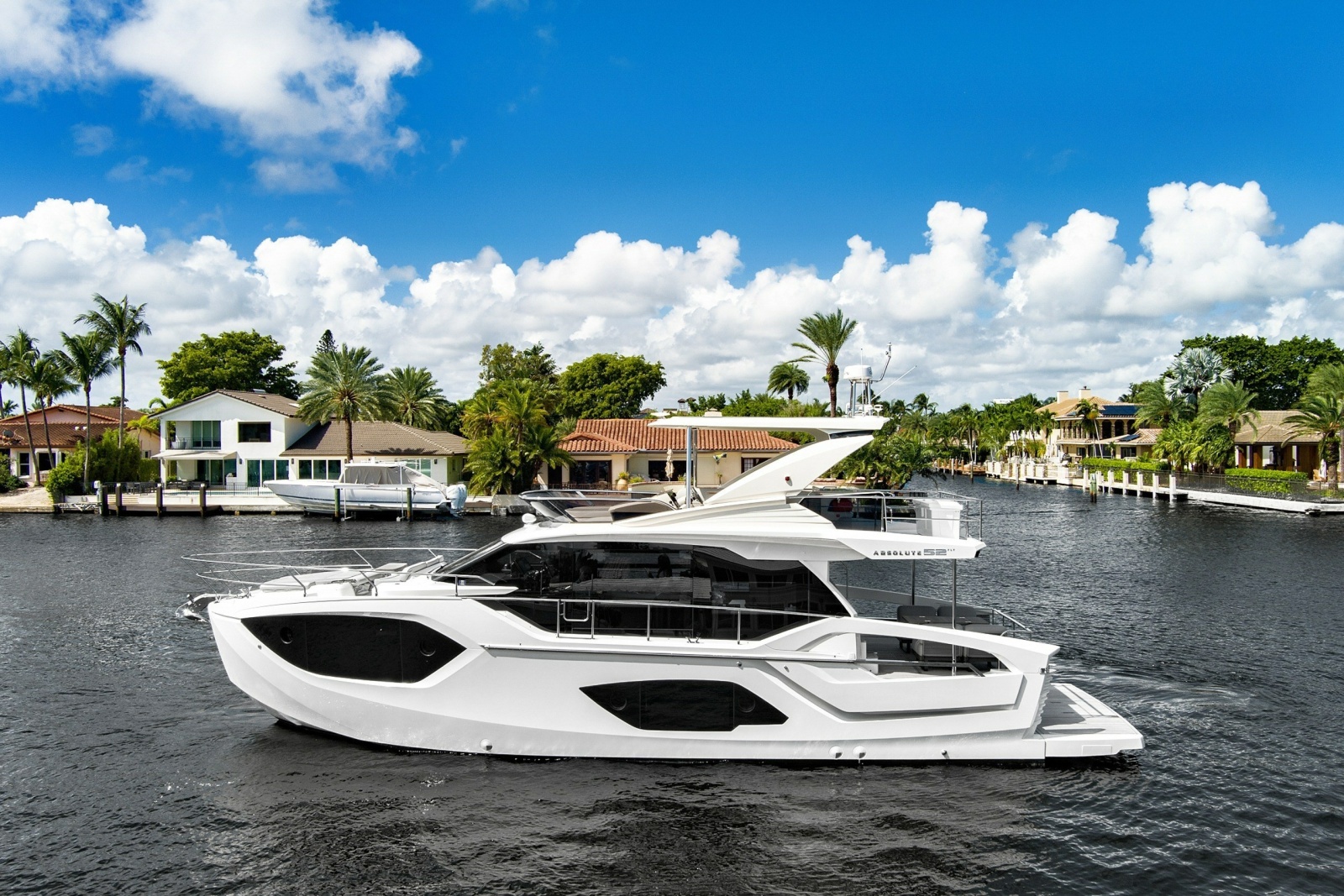 2025 Absolute 52 Fly — photo 1