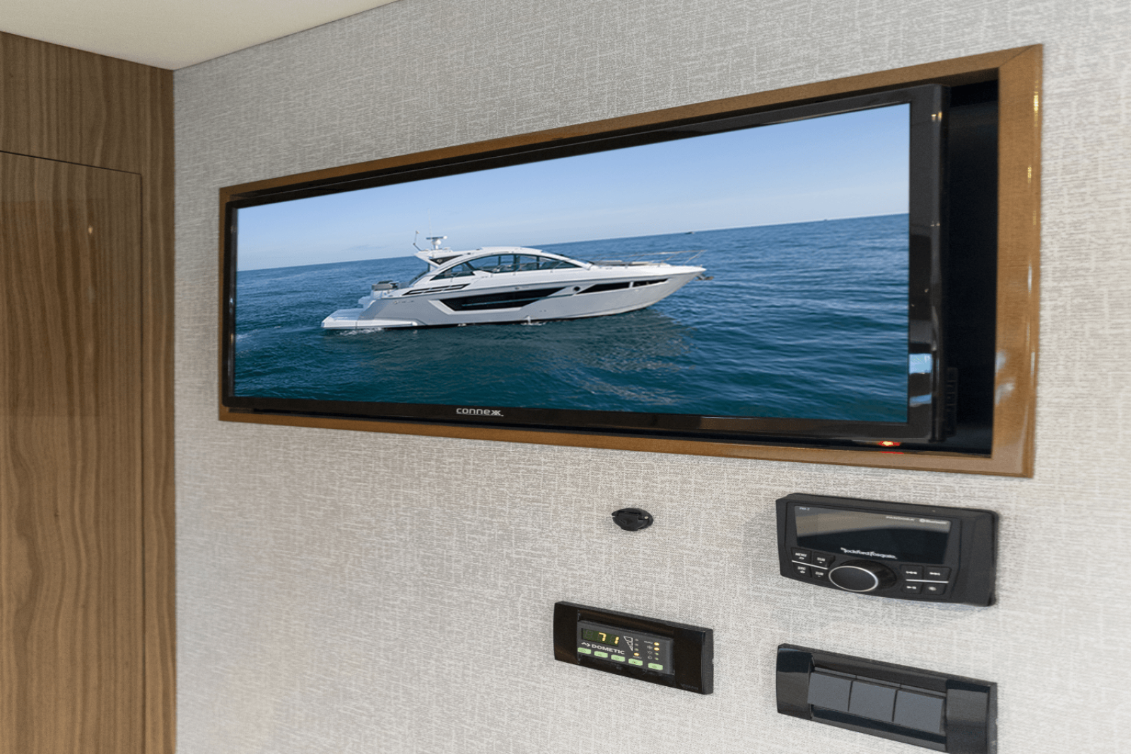 Photo 73