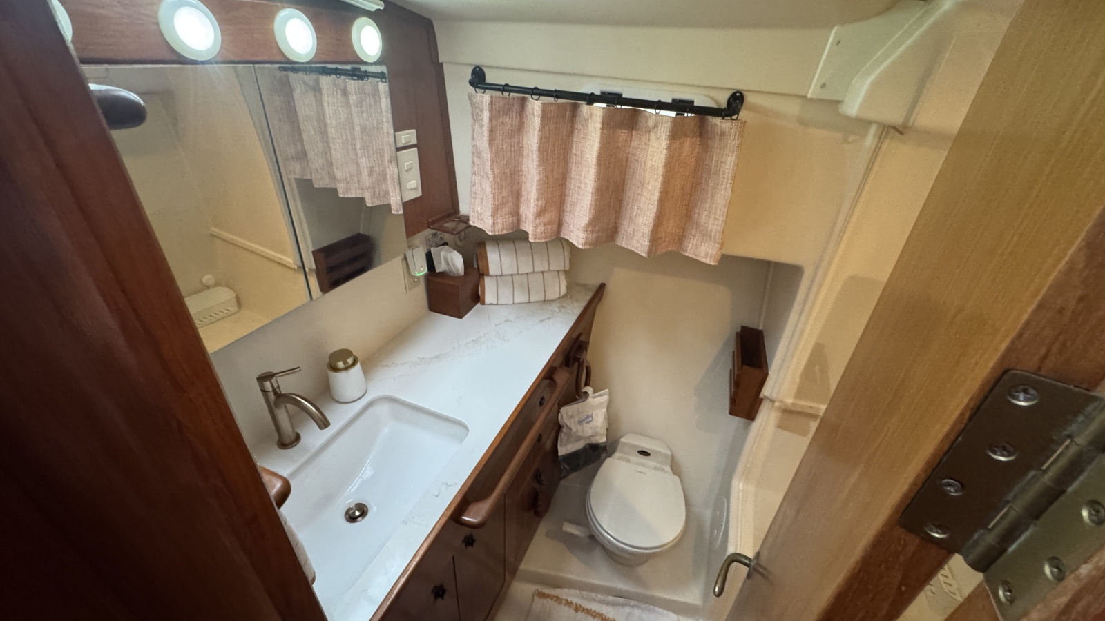 Photo 42