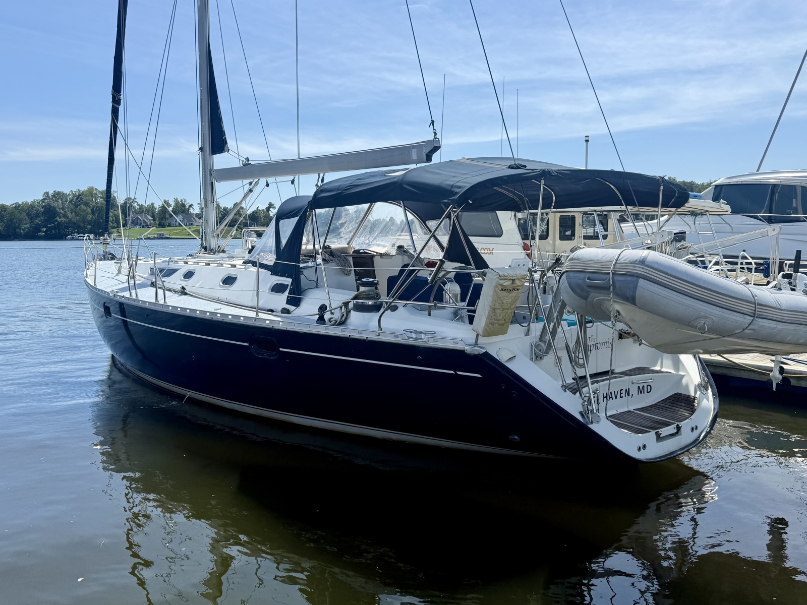 2001 Jeanneau — photo 1