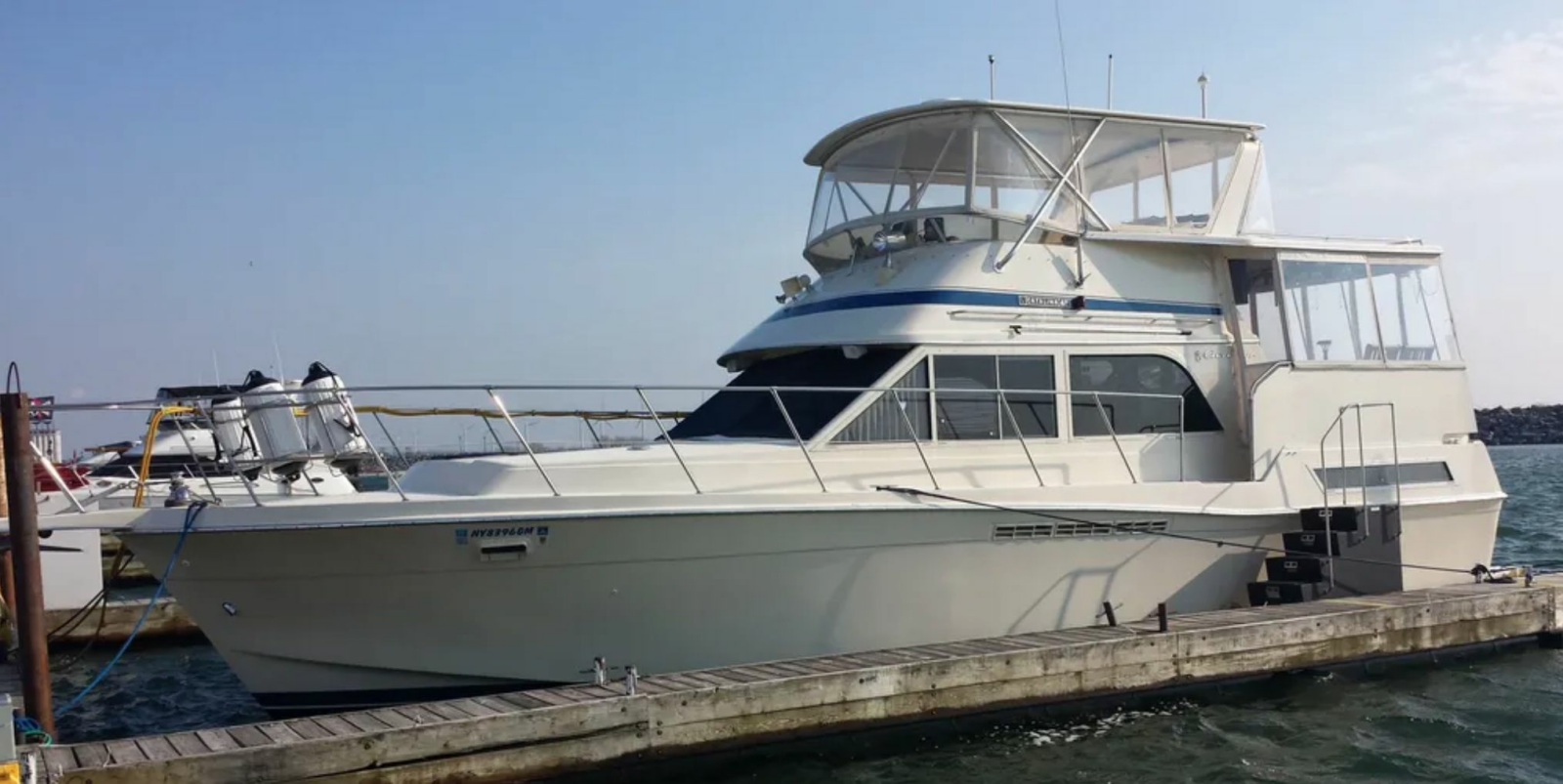 1987 Chris-Craft 427 Catalina — photo 1